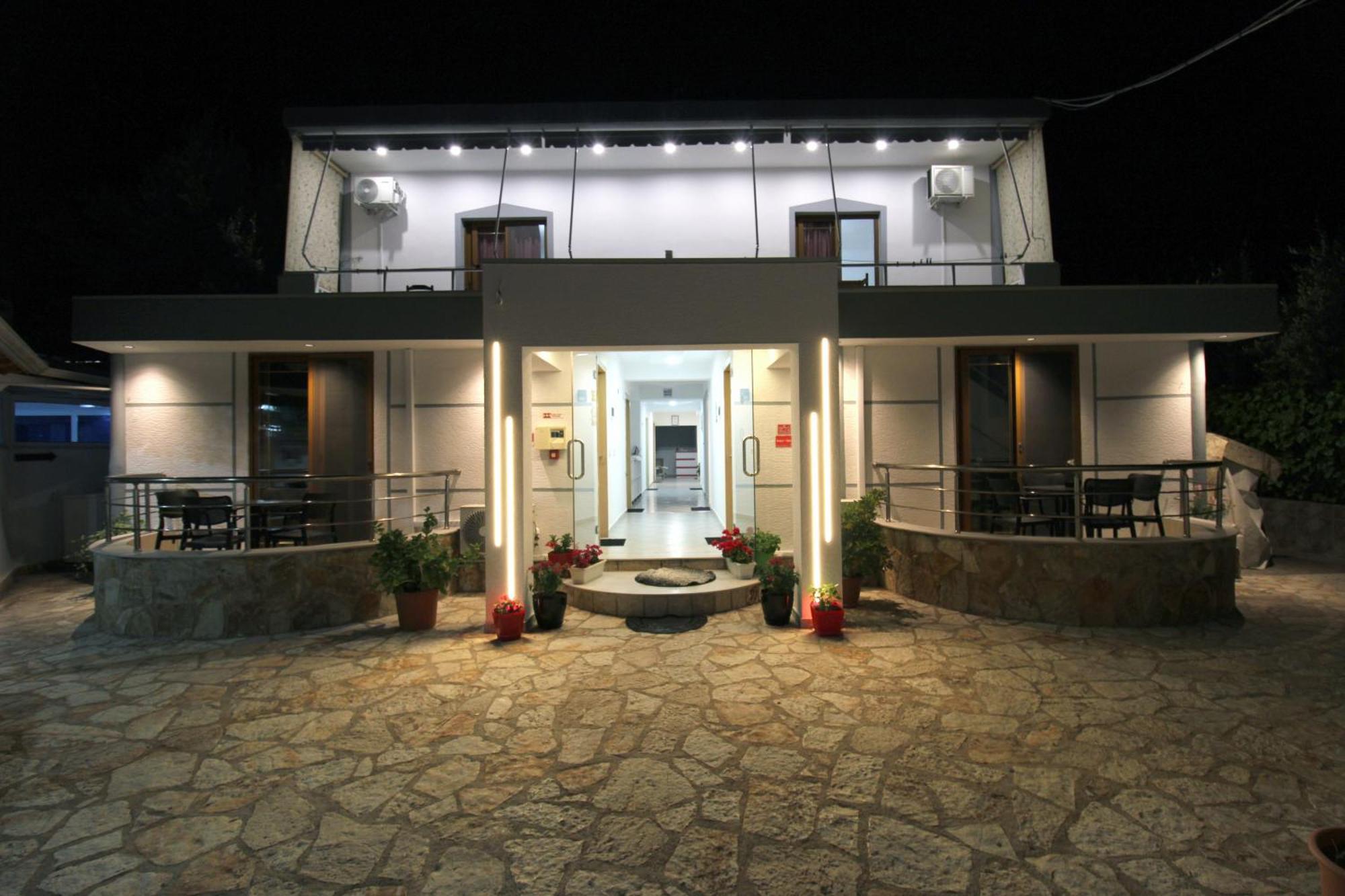 Vila Reni Risi Ksamil Exteriör bild
