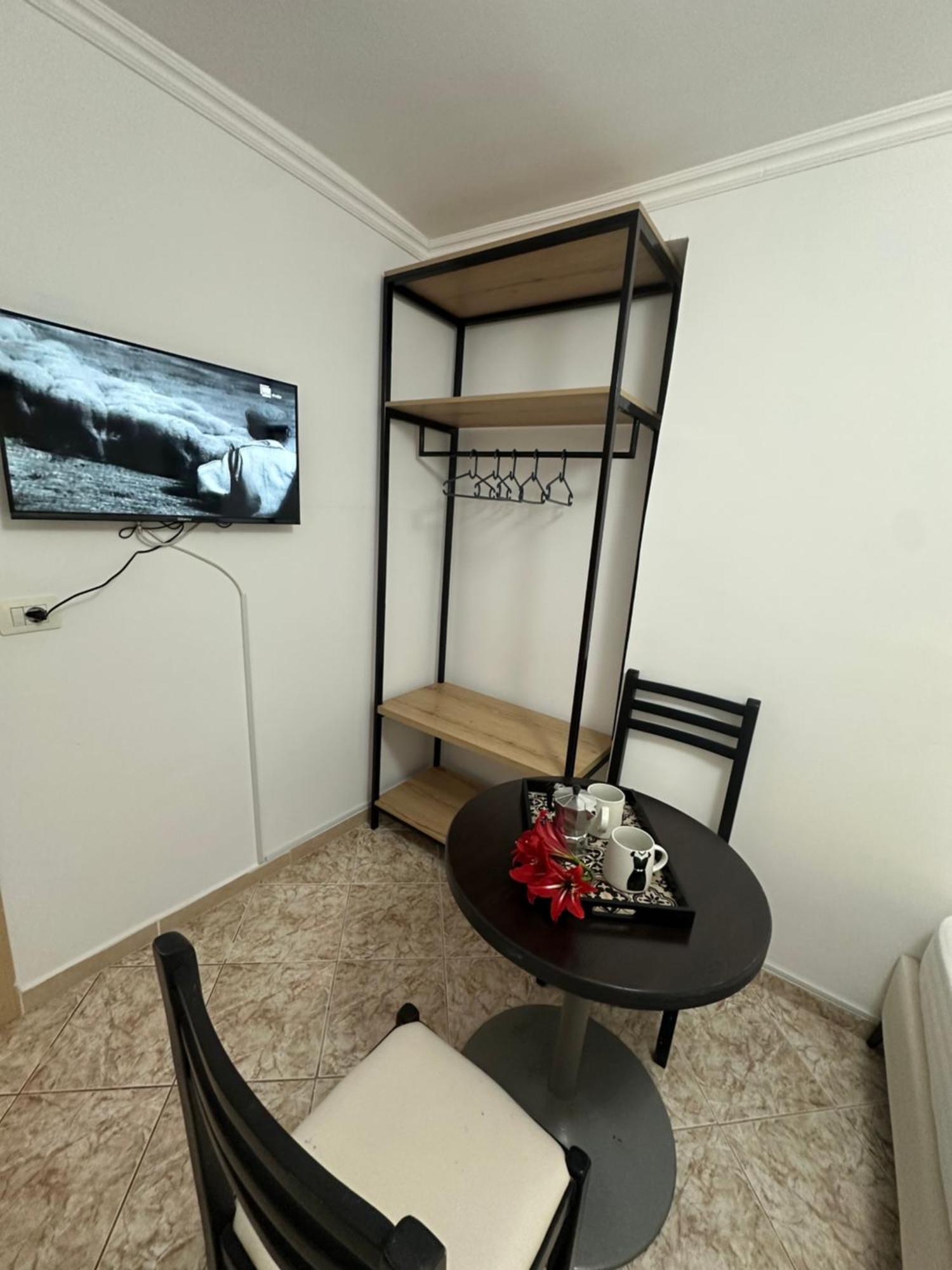 Vila Reni Risi Ksamil Exteriör bild